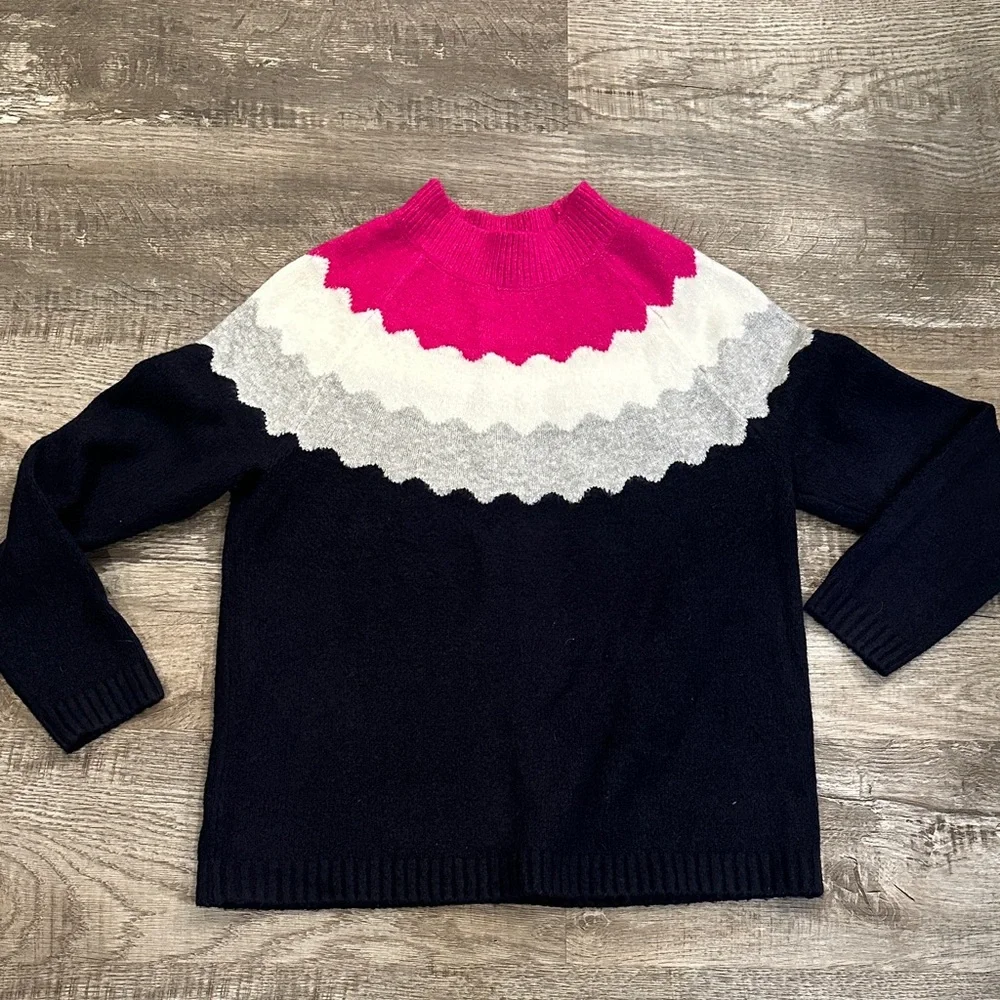 Talbots Large Petite Colorful Women's Sweater with Pink, White, and Gray Accents